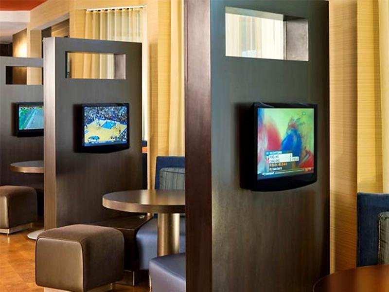 Отель Courtyard By Marriott Рай Ресторан фото